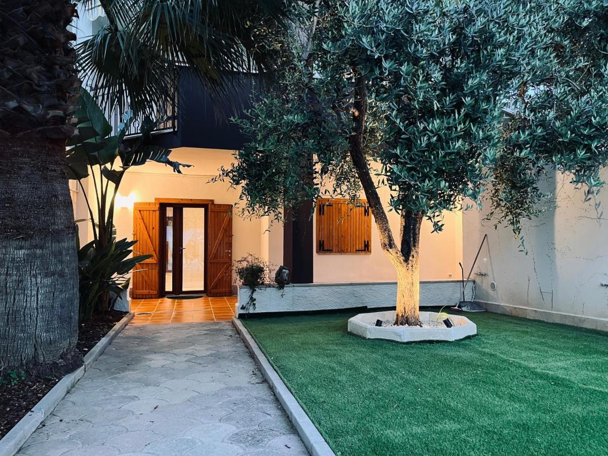 Villa Giorgia Al Mare بيشيلي المظهر الخارجي الصورة